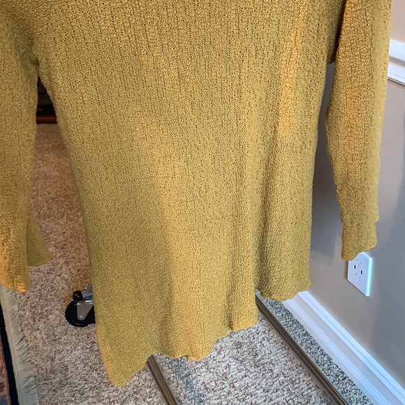 2 knit Sweaters - Picture 4 of 6